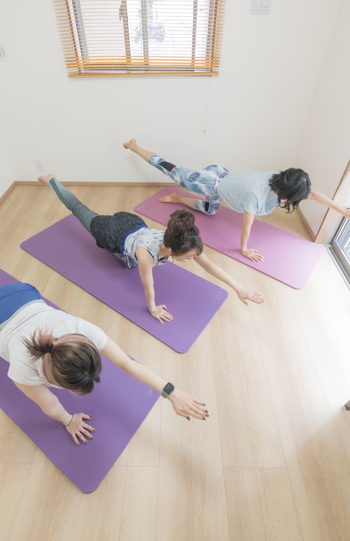 pilates&coaching NEKKO 大阪府守口市（大日駅最寄り）の少人数制のピラティスサロン レッスン風景